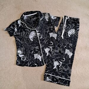 Room Service PJ Set 2 Piece Animal Jungle Print Black White Size Small Soft NWOT